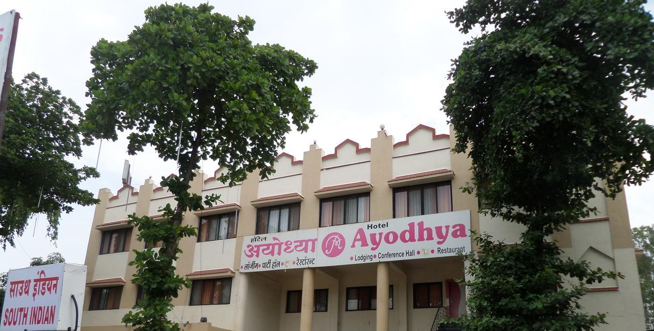 Hotel Ayodhya Nashik Dış mekan fotoğraf